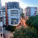 Aprtment Urbannest Apartman *