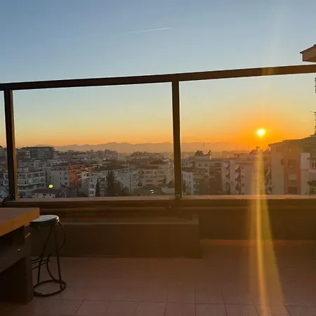 Aprtment Urbannest Tirana