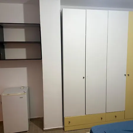 아파트 Aprtment Urbannest