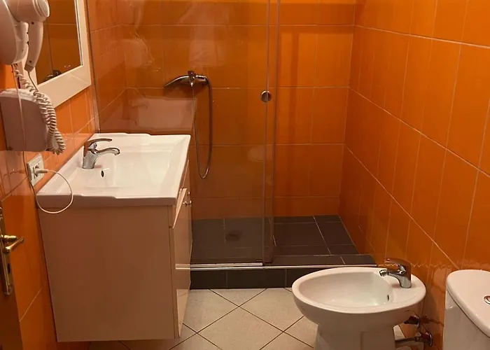 Aprtment Urbannest 아파트 *