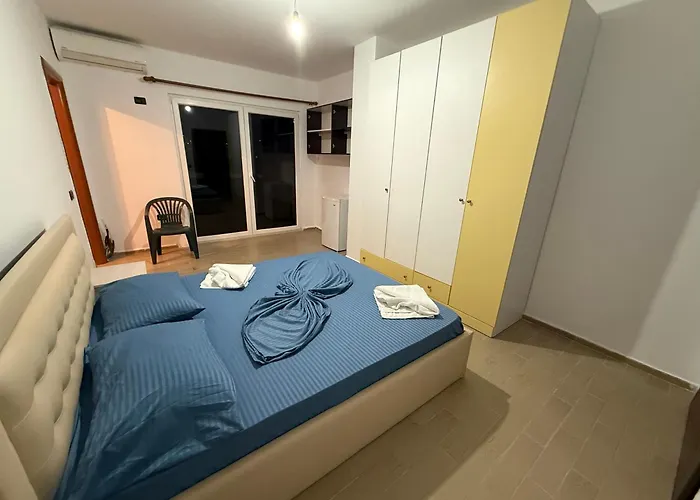 아파트 Aprtment Urbannest 티라나