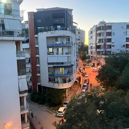 Aprtment Urbannest * טיראנה