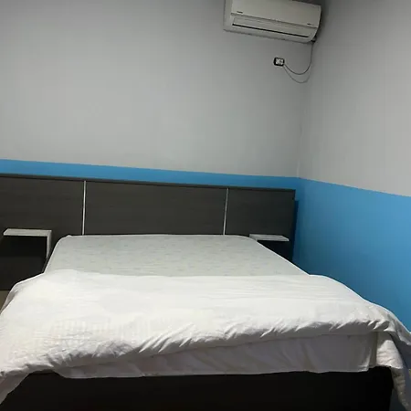 Aprtment Urbannest 地拉那