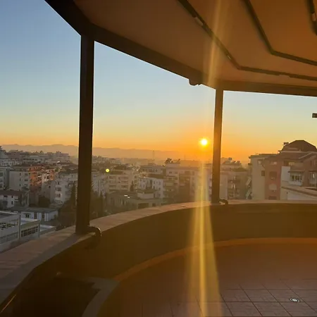 Appartement Aprtment Urbannest Tirana