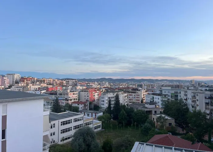 Aprtment Urbannest Апартаменты Тирана