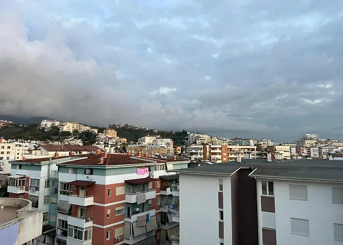 Aprtment Urbannest * Тирана