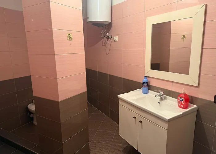 Aprtment Urbannest 地拉那